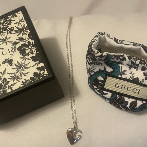 Authentic Gucci Necklace - Picture 2 of 2